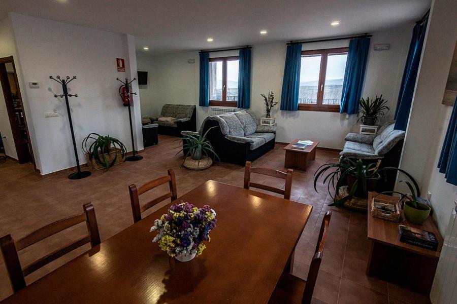 Albergue Turistico Tierras Altas Fuentes de Magana Exteriör bild